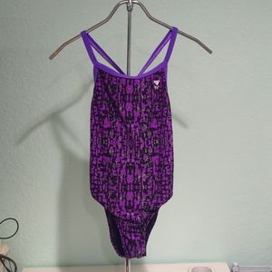TYR swimsuit 30
